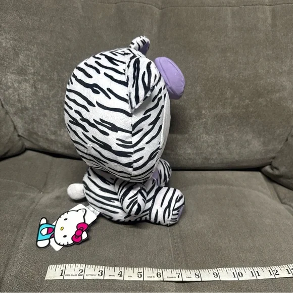 ๐ฑ๐ฑ Hello Kitty Purple B/W Zebra Suit Costume Sanrio Plush ๐ฑ๐ฑ - Picture 10 of 10